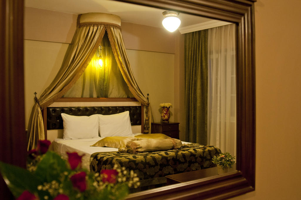 Noahs Ark Hotel อิสตันบูล ภายนอก รูปภาพ